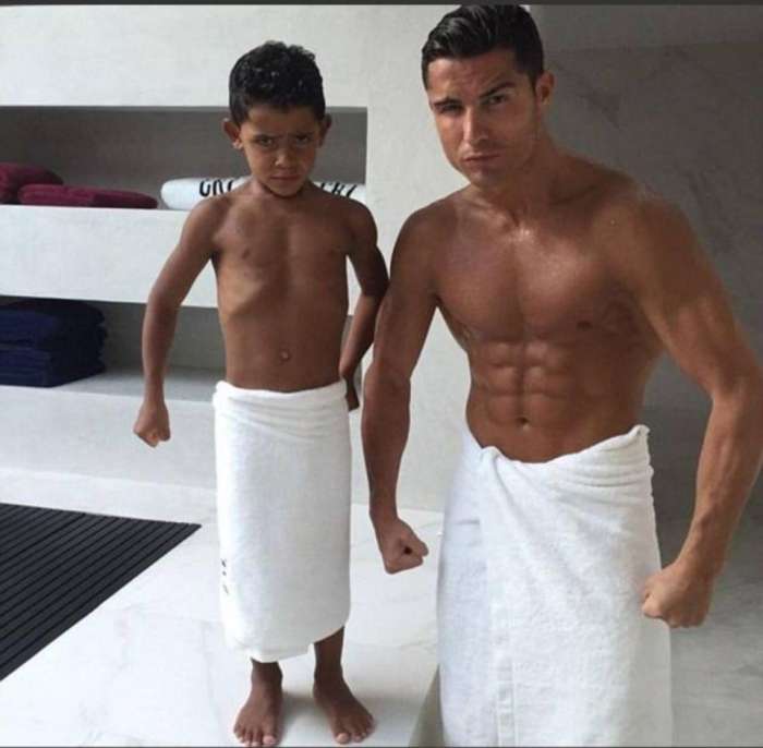 c罗图片肌肉,一张图看懂c罗肌肉变化