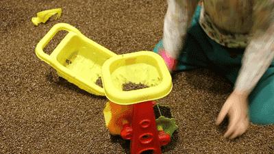 四岁小孩打嗝耳朵疼,四岁孩子打嗝耳朵疼