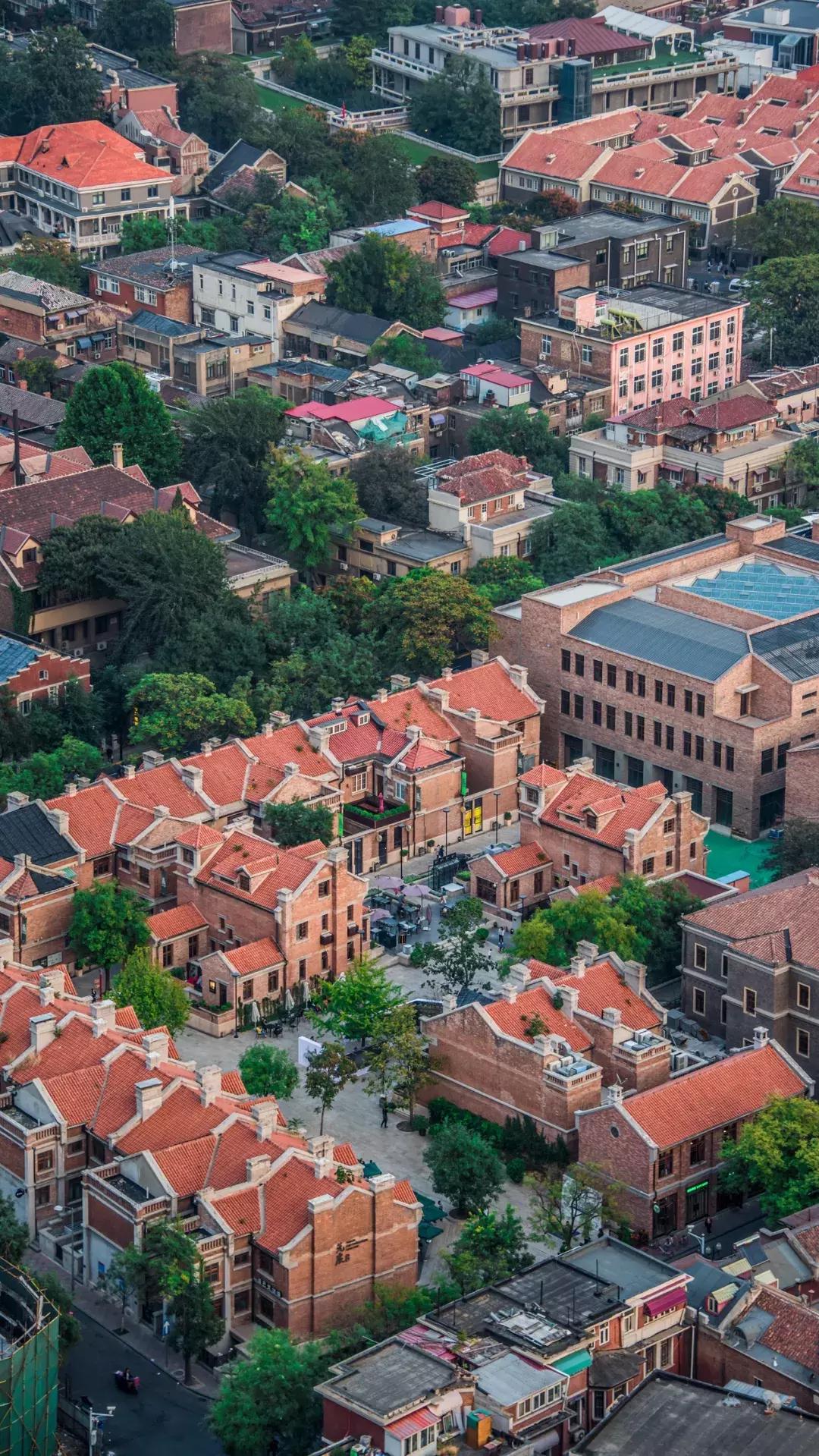 天津人八成有这样的朋友：浑身匪气说话冲肺管子，顾家又无微不至