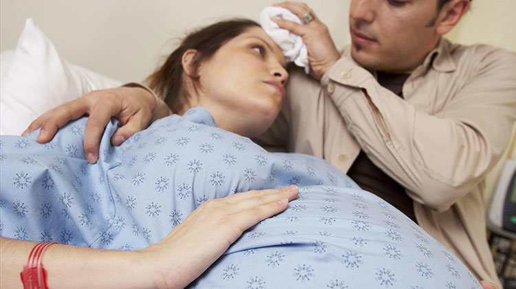 临产三大征兆孕妇注意,临产前的10个真实征兆