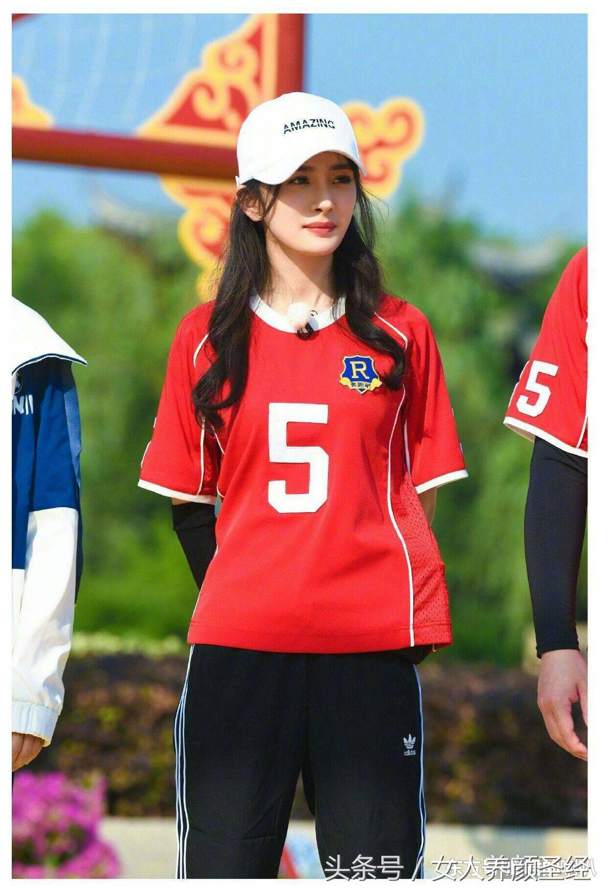 世界杯开幕出来凑热闹,世界杯开场韩国明星