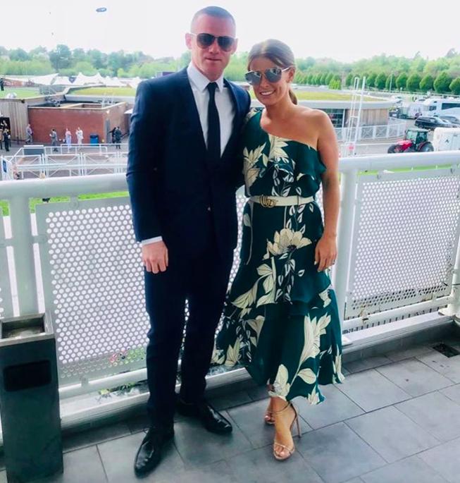 英格兰球队取消禁欲令脚步浮浮踢不起球，瓦尔迪太太C位开杀