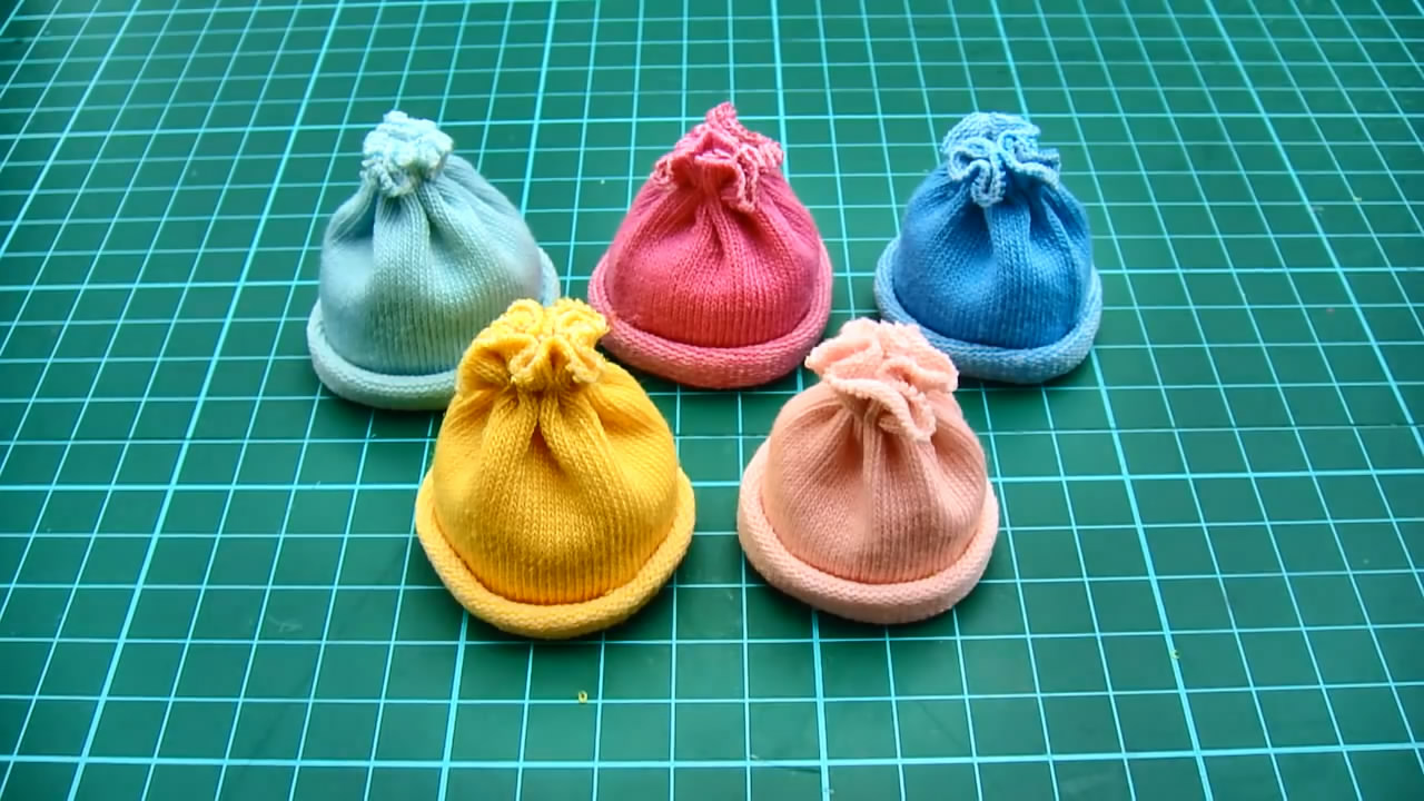 教你学会如何制作可爱的迷你无边帽,用来装饰芭比娃娃非常可爱!