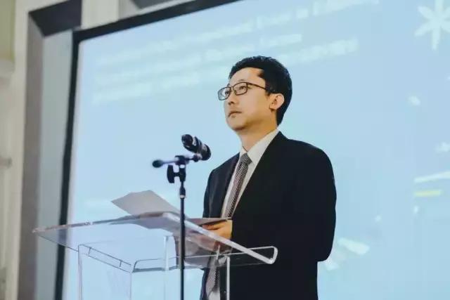 「艺术人生」他17岁成为中国书协最年轻会员，如今写得怎么样了？