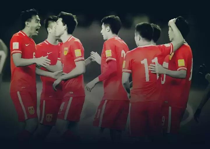 连白斩鸡都不如，这两支球队在世界杯上的表现比国足还差！