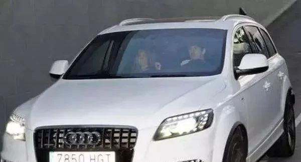 梅西30岁vs30岁c罗,梅西现状和c罗现状