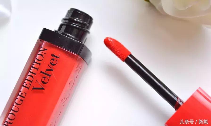 看完可以allin的年度口红,300块的口红和十几块的口红