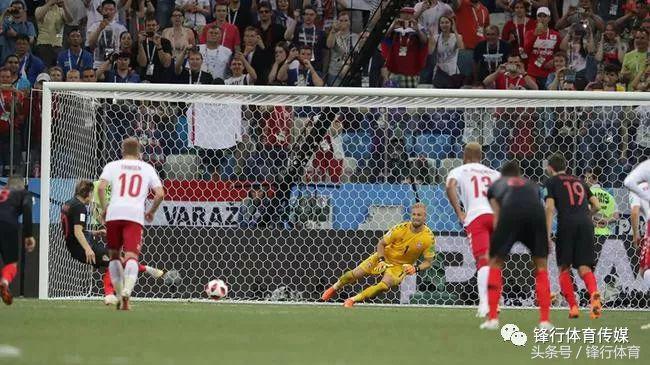 小舒梅切尔失误视频,虎父无犬子舒梅切尔三拒点球