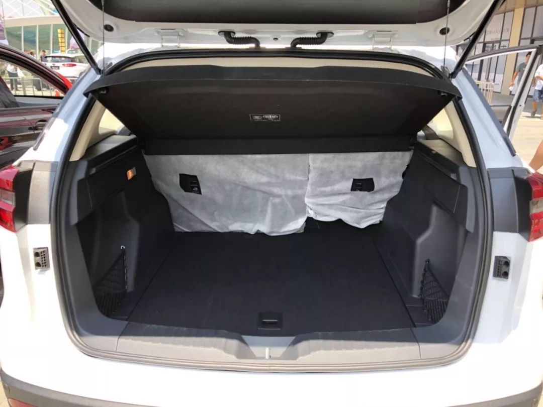 一汽奔腾森雅r9是否已经停产,一汽奔腾森雅r9车载蓝牙连接