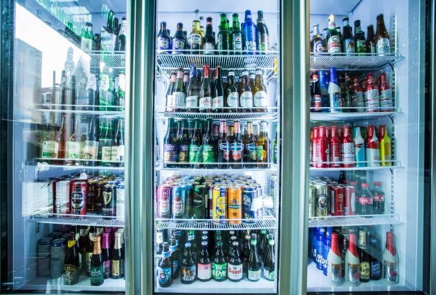 这该是佛山最独特的足球Pub,送完半打科罗娜还送鸡尾酒你点睇?