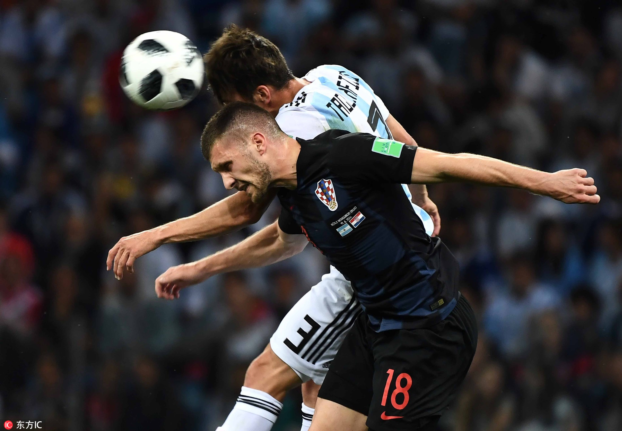 燃情奋战十余天,晒得比内马尔还黑,但他们的照片美炸了