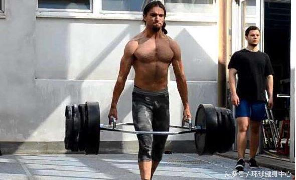 家庭哑铃训练动作大全初学者,哑铃训练动作大全练全身初学者