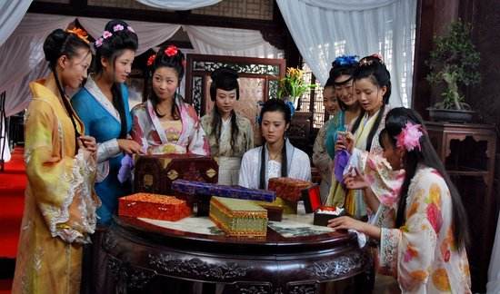 古代游子都很凄苦?别让诗词给骗了,度假村什么的都是他们玩剩的