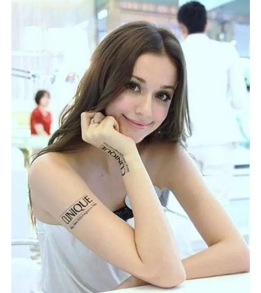 c罗最疯狂的世界杯女球迷,c罗与中国女球迷和日本女球迷