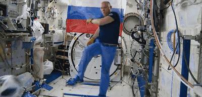 内马尔玩游戏有多厉害,内马尔翻滚宇宙