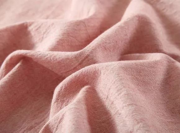 什么面料夏天穿最舒服不沾灰,不粘身夏天凉爽的面料