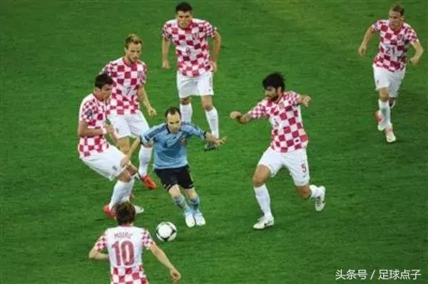 讲不出再见告别球星,讲不出再见献给歌迷