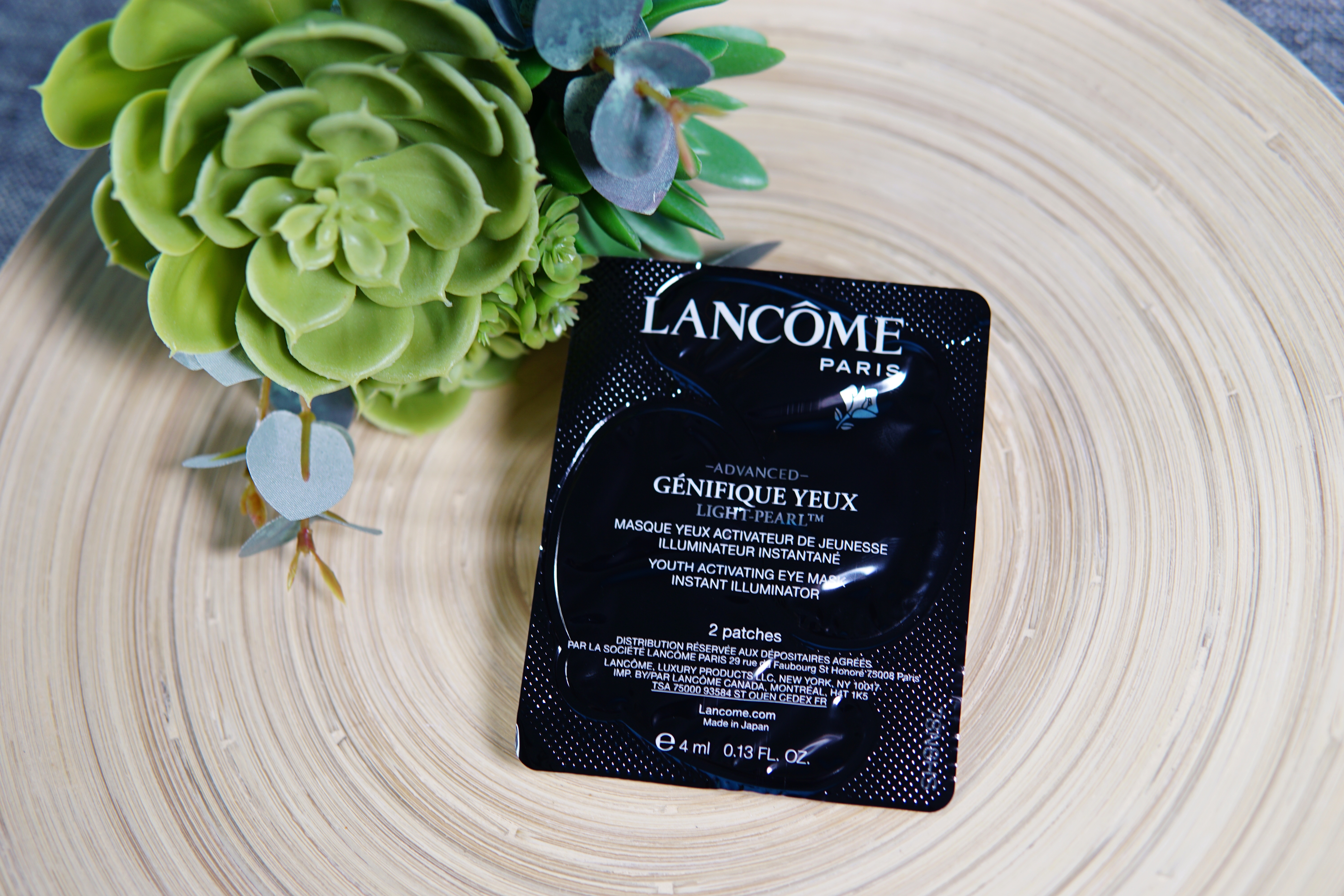 用了眼膜黑眼圈更重了,用了好多眼膜眼睛周围还是好干