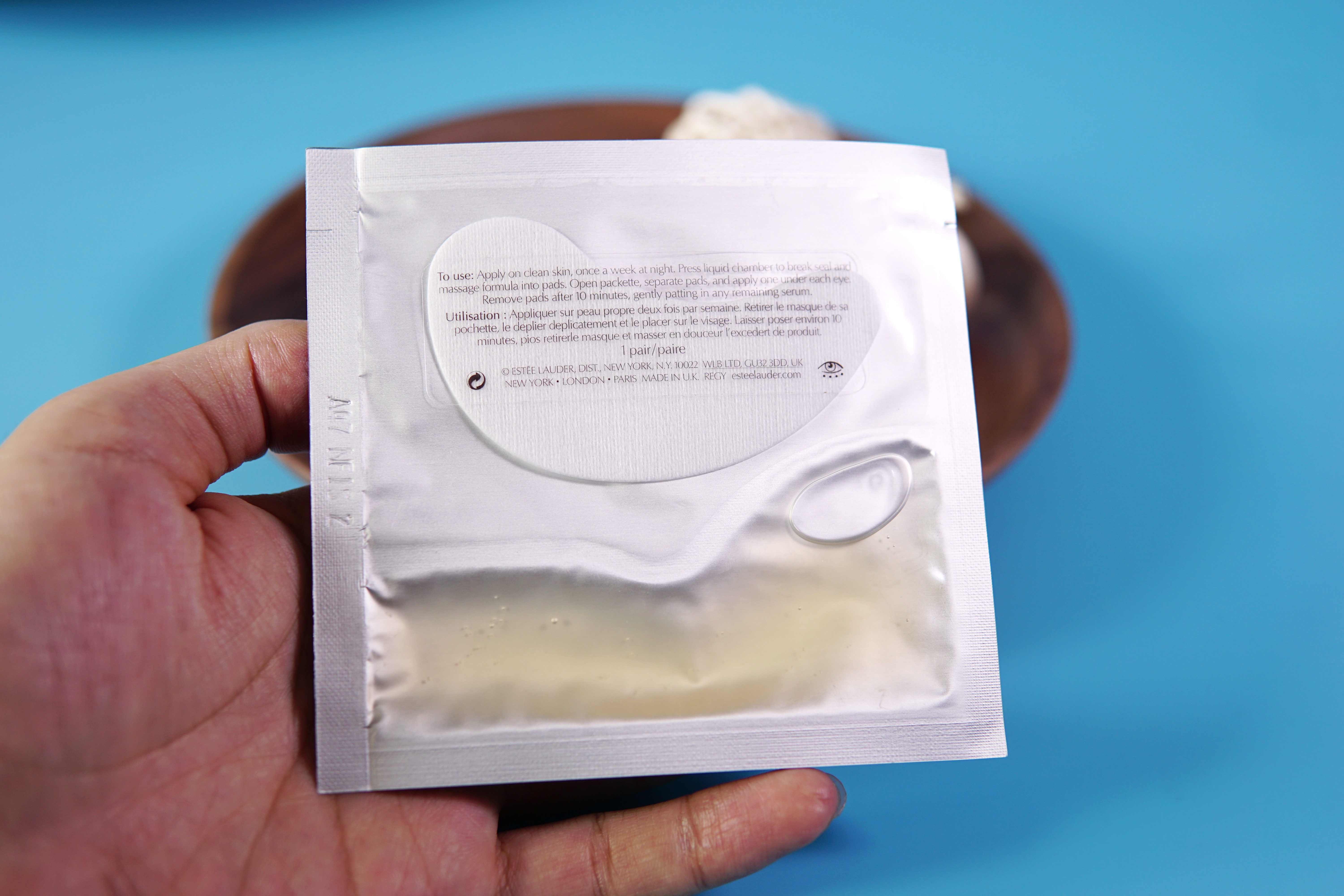 用了眼膜黑眼圈更重了,用了好多眼膜眼睛周围还是好干