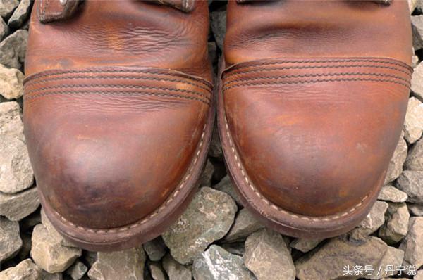 红翼8111工装靴制作过程,红翼8111是工装靴吗
