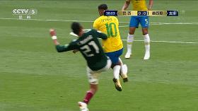 内马尔惊艳表演,内马尔浮夸假摔完整版