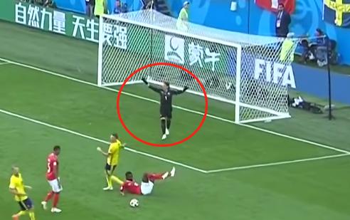 足球场上不可思议瞬间惊到内马尔,内马尔被淘汰点球戏耍门将