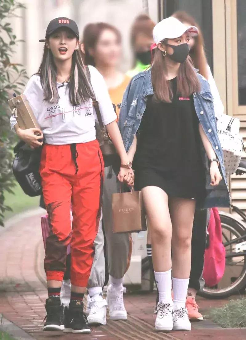 闺蜜=塑料姐妹花？《创造101》和超模界的她们*翻推**了这个观点