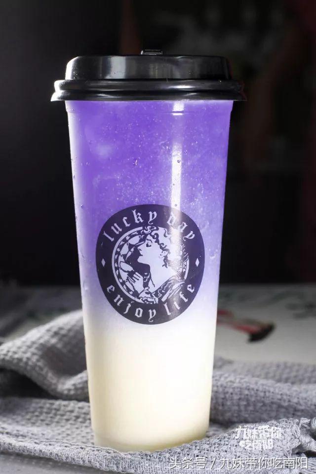 夏季饮品最火网红店,最近很火的网红饮品店