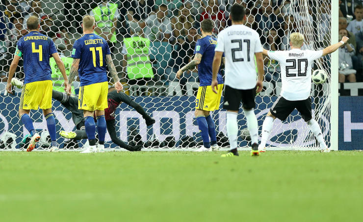 世界杯十大最不可思议进球,世界杯十大不可思议进球