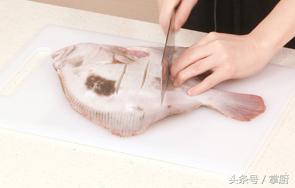 多宝鱼做法清蒸料汁没有蒸鱼豉油,清蒸多宝鱼用什么品牌蒸鱼豉油好