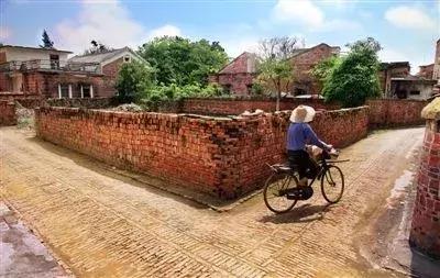 吴川震撼的视频,吴川超燃视频