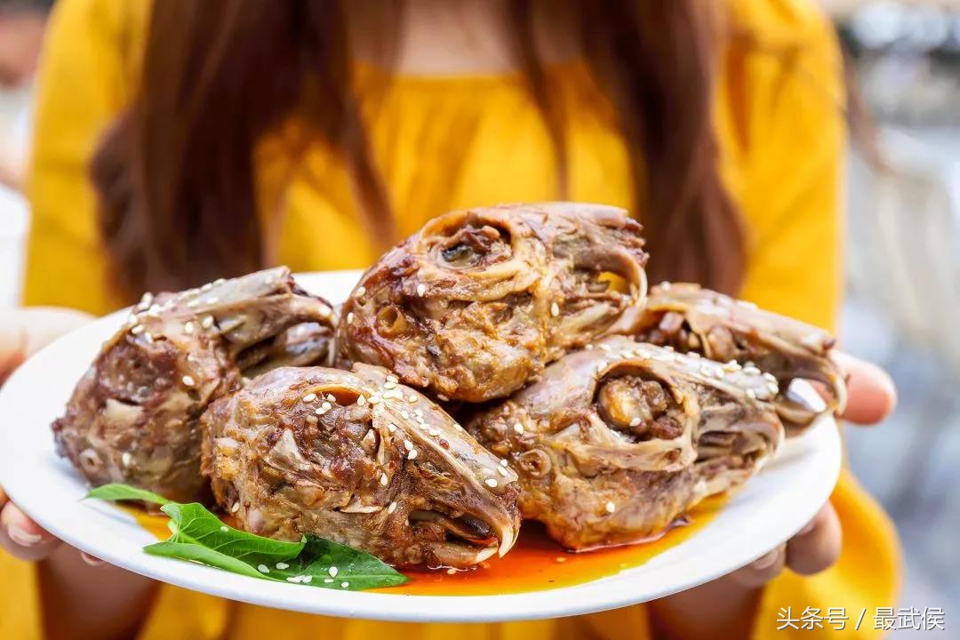 去成都上大学需要给孩子准备什么,去成都读大学有什么要注意的