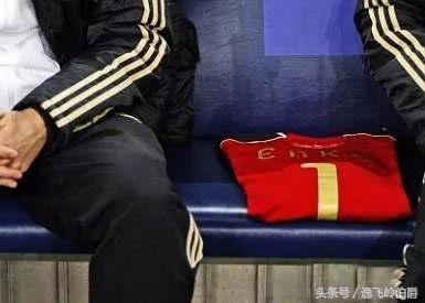 足球的感人片段,2018世界杯足球感人瞬间