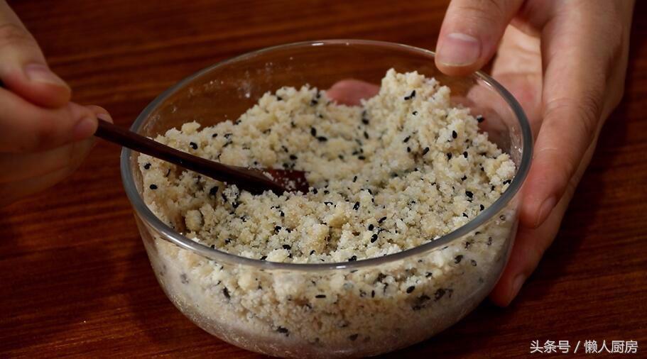 包大包子捏褶的方法,豆包做法视频捏褶子