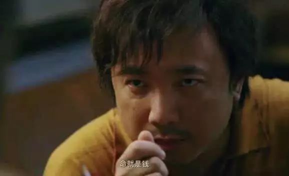 还在玩枸杞梗？第一批90后女生已经离不开保健品了