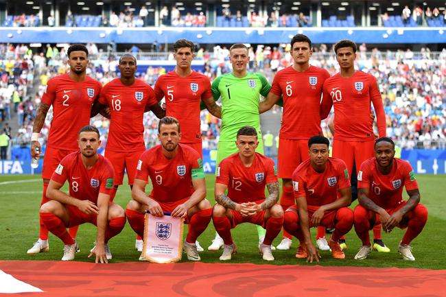 英格兰英国足球队,梅姨英格兰