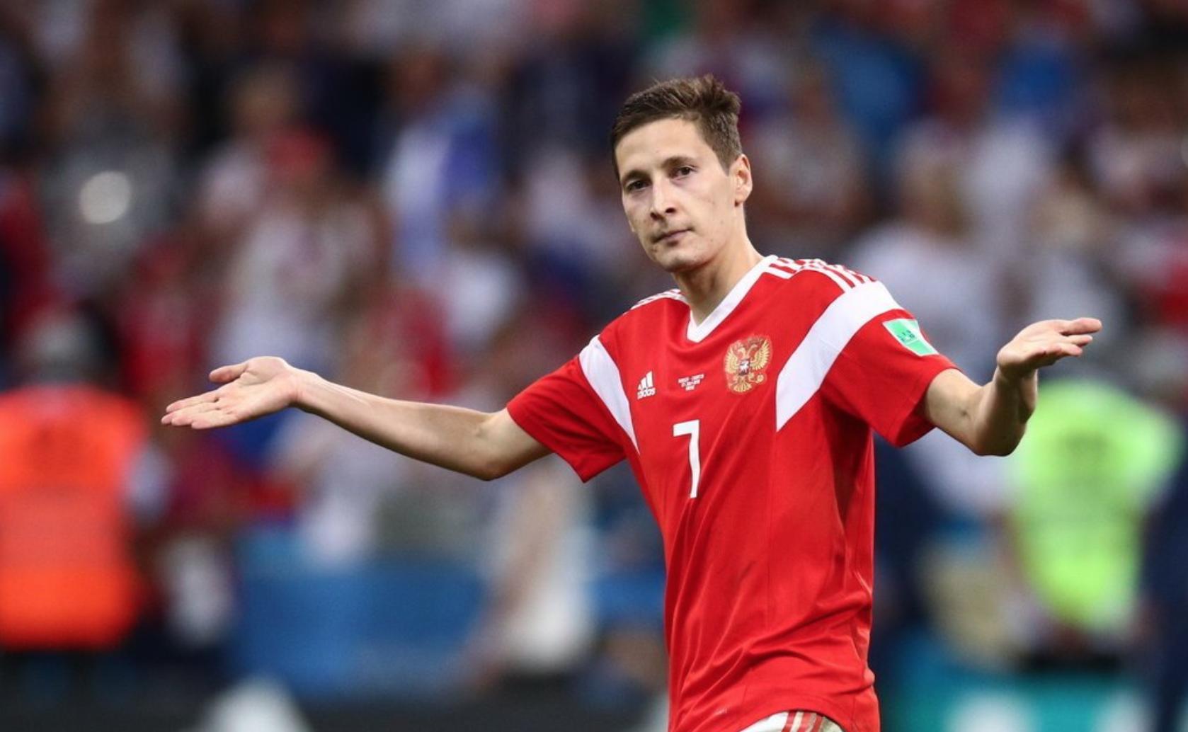 世界杯法国守门员精彩扑救,2018年世界杯长得特别帅的守门员