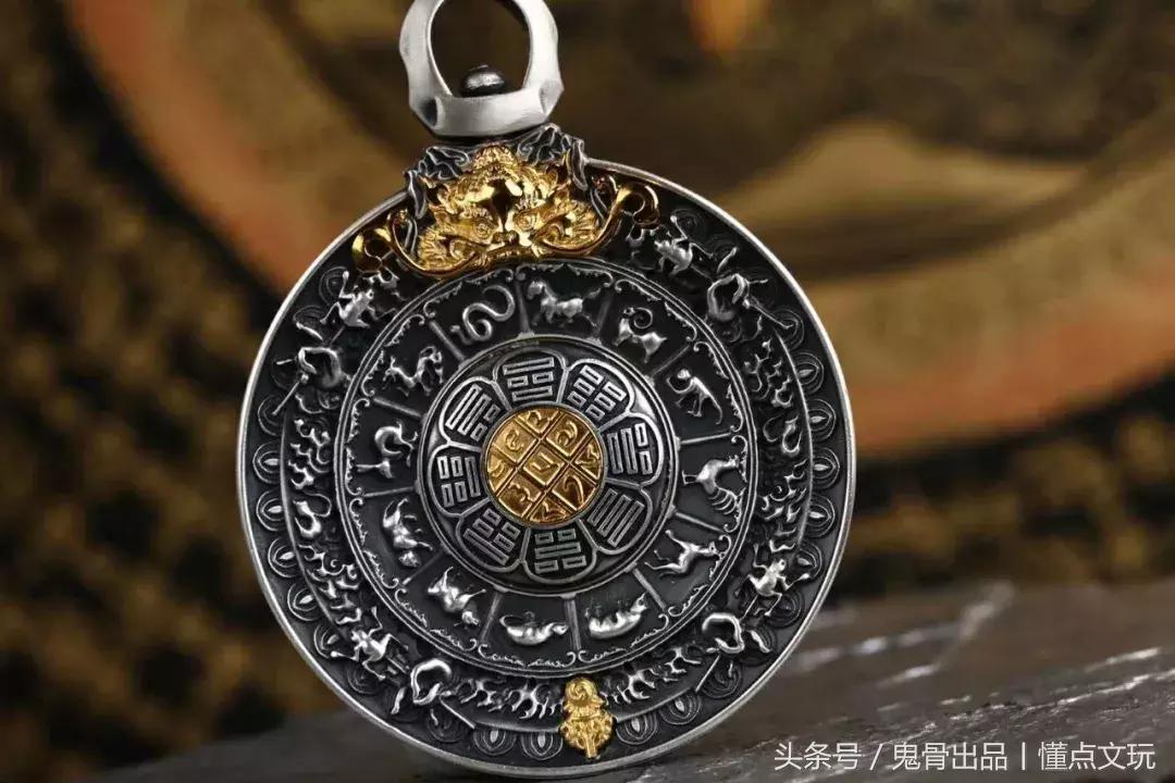 九宫八卦牌辟邪之一,九宫八卦牌男士戴辟邪吗