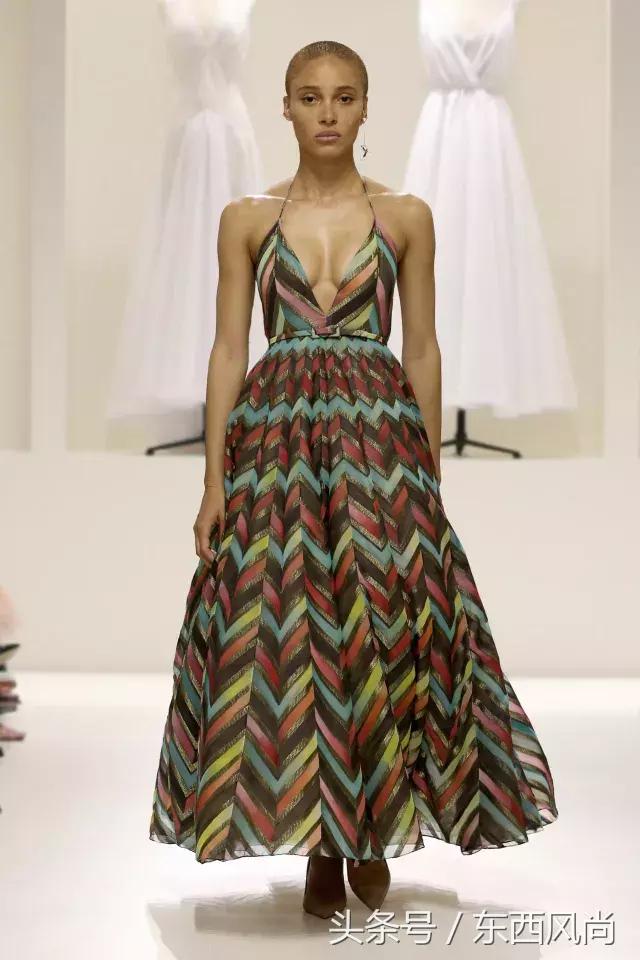 迪奥二零一九秋冬高定秀,2019迪奥高级定制秋冬