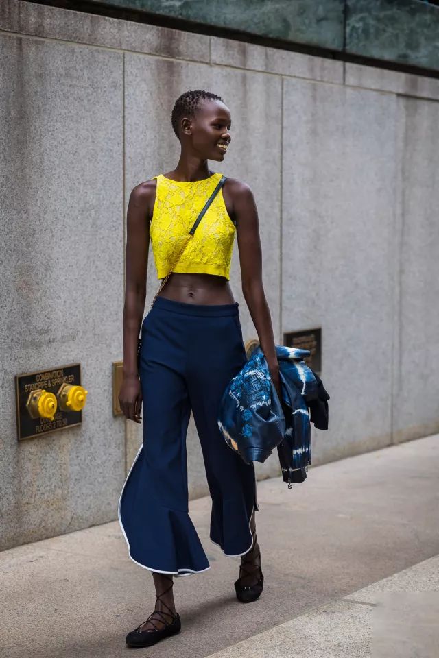 胸不平何以安天下什么意思,胸不平何以平下一句