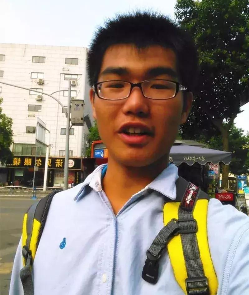 高校官微晒学霸，同是九年义务教育别人为什么这么优秀？