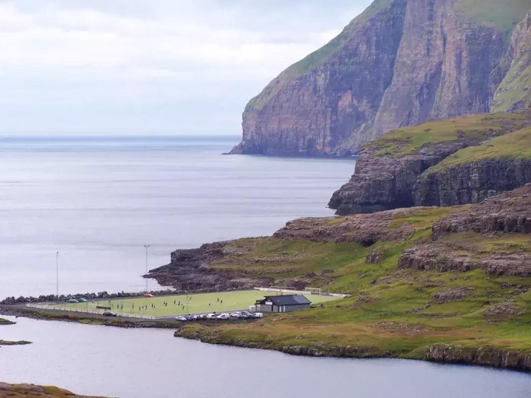 目前世界上最好的足球场,国内有没有像欧洲一样的足球场