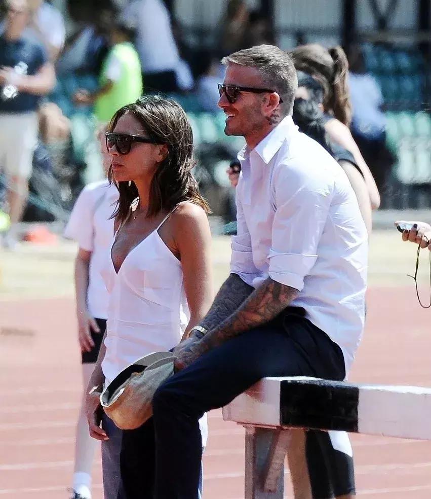 贝克汉姆大儿子约会,贝克汉姆与爱妻约会