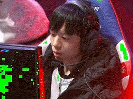 LOL洲际赛：弯弯网友热议Donib，“LPL第一*男舞**”跟马哥两个极端