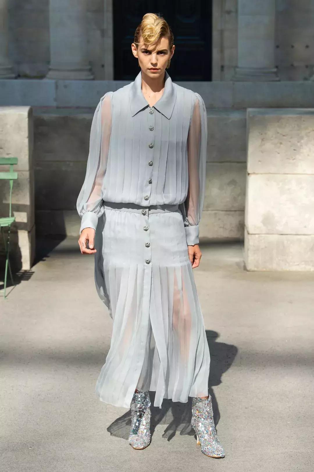 章子怡惊艳摩纳哥玫瑰舞会,章子怡无悬念问鼎影后桂冠