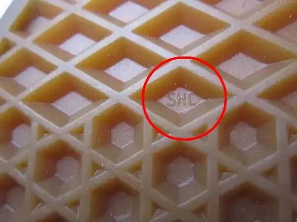 第一次听说的品牌,如何区分vans的真假