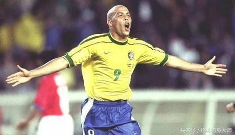 足球史上最强11人组合,足球史上最强十一人