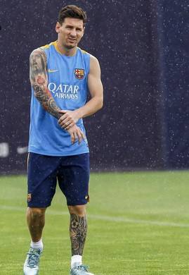 国足纹身,梅西纹身和国足