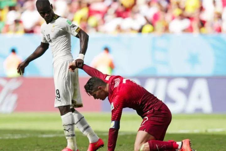 克里斯蒂亚诺罗纳尔多世界第一,克里斯蒂罗纳尔多多斯桑托斯