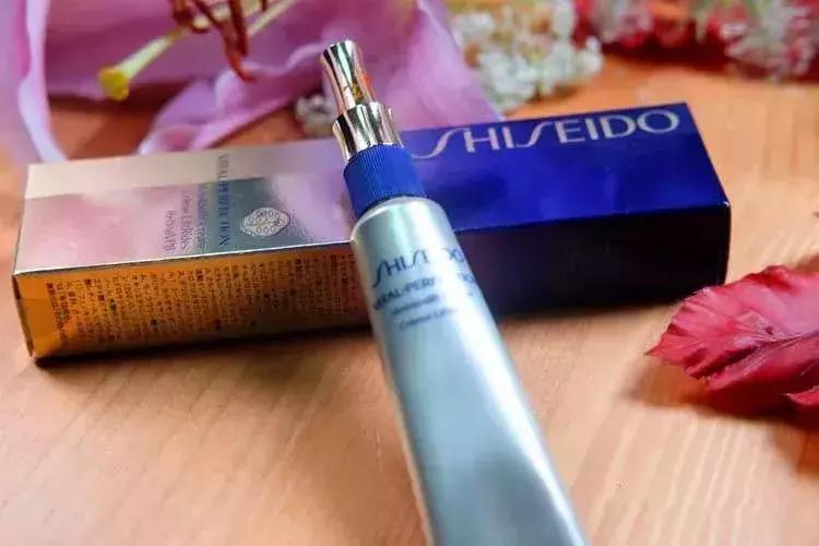 论化妆品谁用得最干净,论化妆术我只服网红